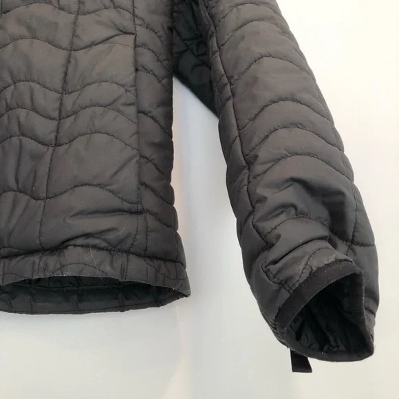The North Face Quilted Zip-Up Coat- Large - Picture 12 of 16